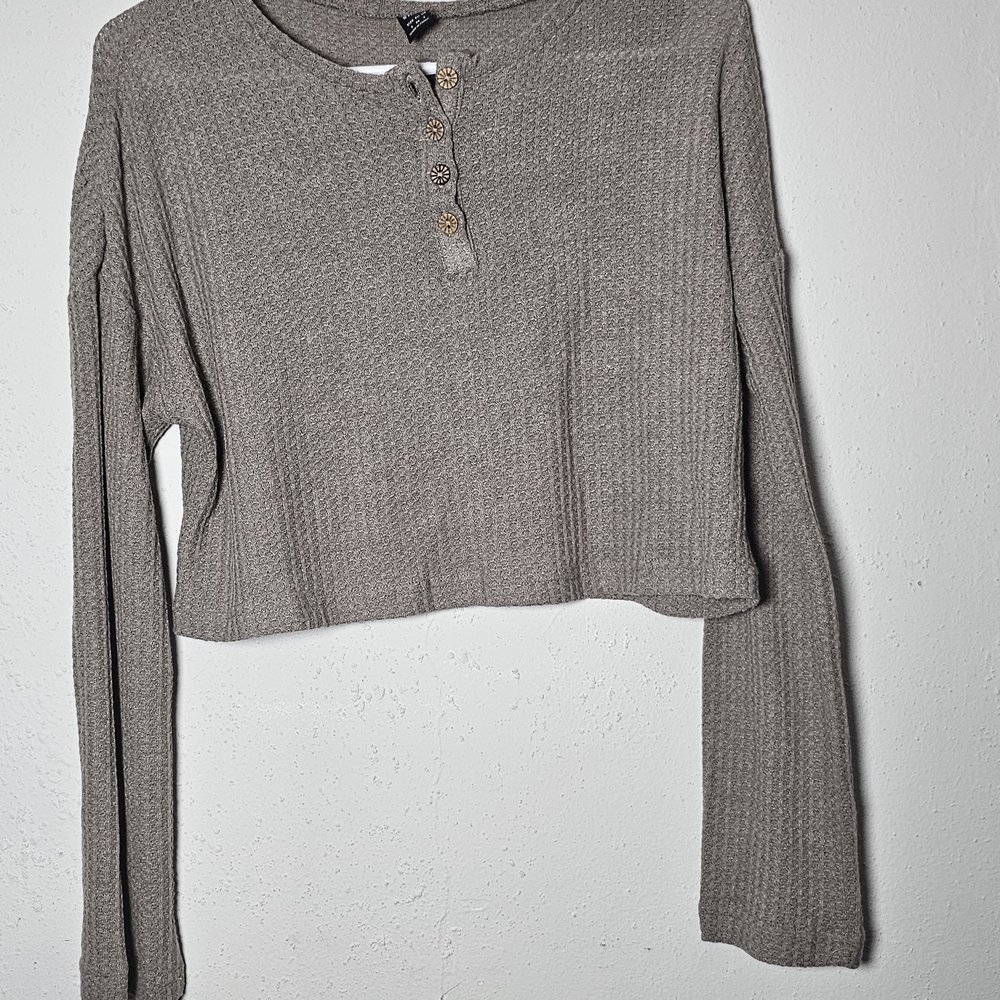Shein Gray Textured‎ Top